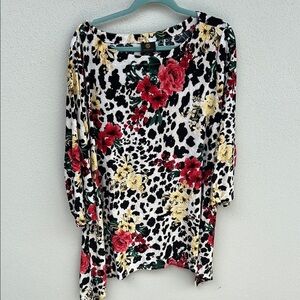 JM Collection Black and Red Asymmetrical Tunic with Long Sleeves 3X